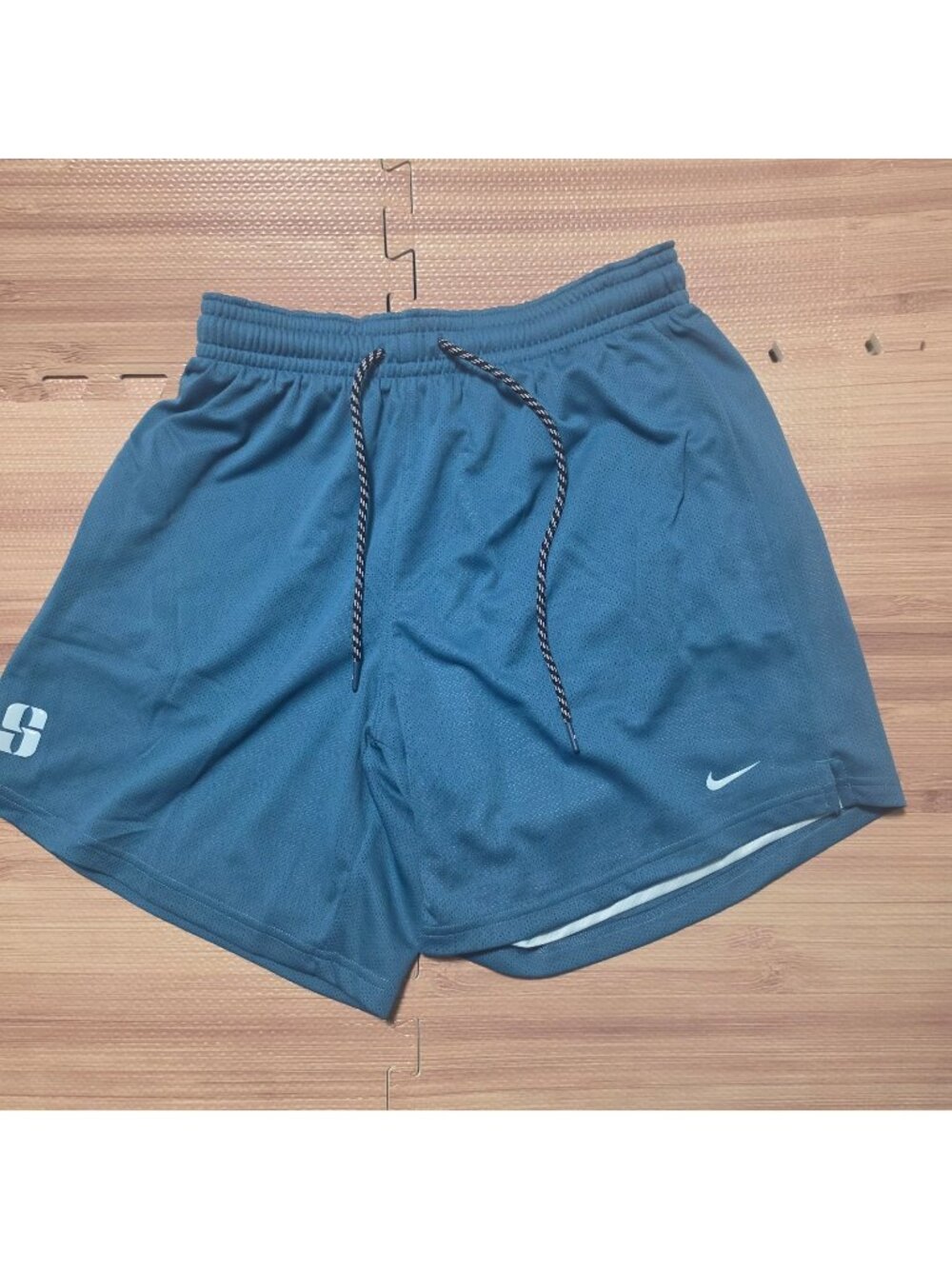 Nike Sabrina Dri-FIT Reversible Basketball Shorts Women's Size Small IF3350-415